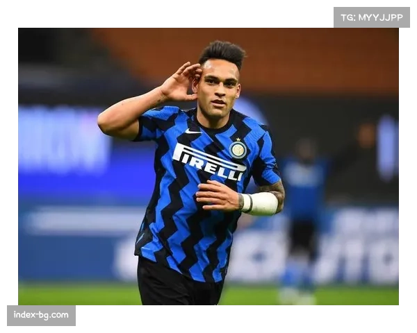 意甲第31轮:国际米兰1-0尤文图斯,三中卫体系成功锁死对手边路攻势 意甲第31轮:国际米兰1-0尤文图斯,三中卫体系成功锁死对手边路攻势